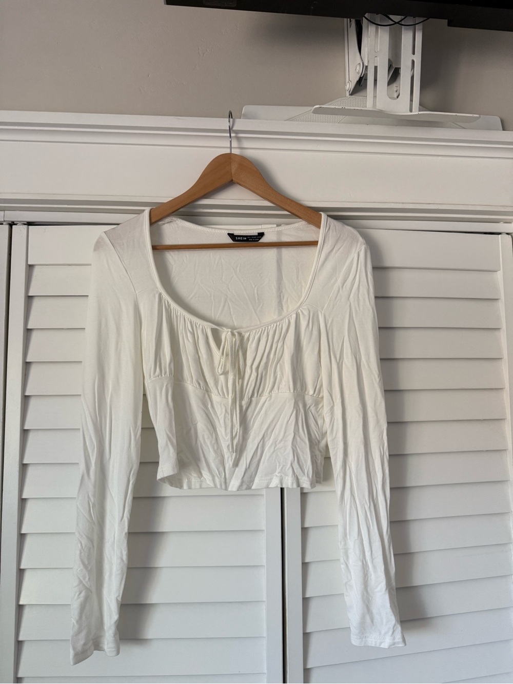 SHEIN White Long Sleeve Cropped Scoop Neck Top with Front Tie